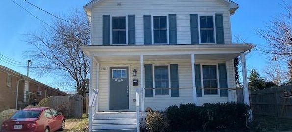 2510 Caroline St, Fredericksburg VA 22401 Home for sale